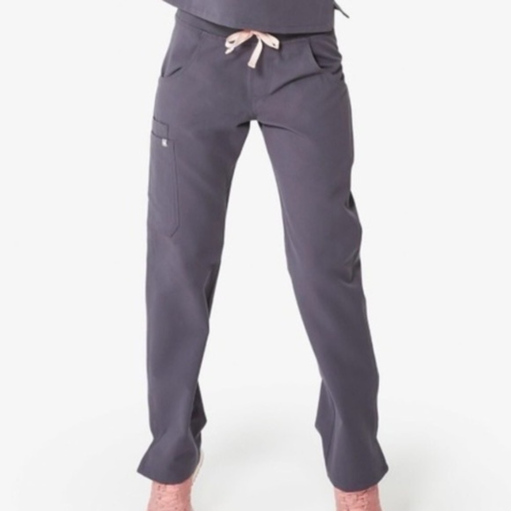 Figs Kade Cargo Scrub Pants